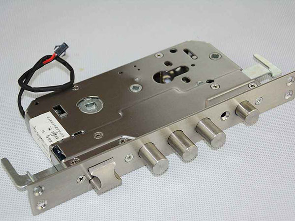 龙马潭24小时上门开锁公司